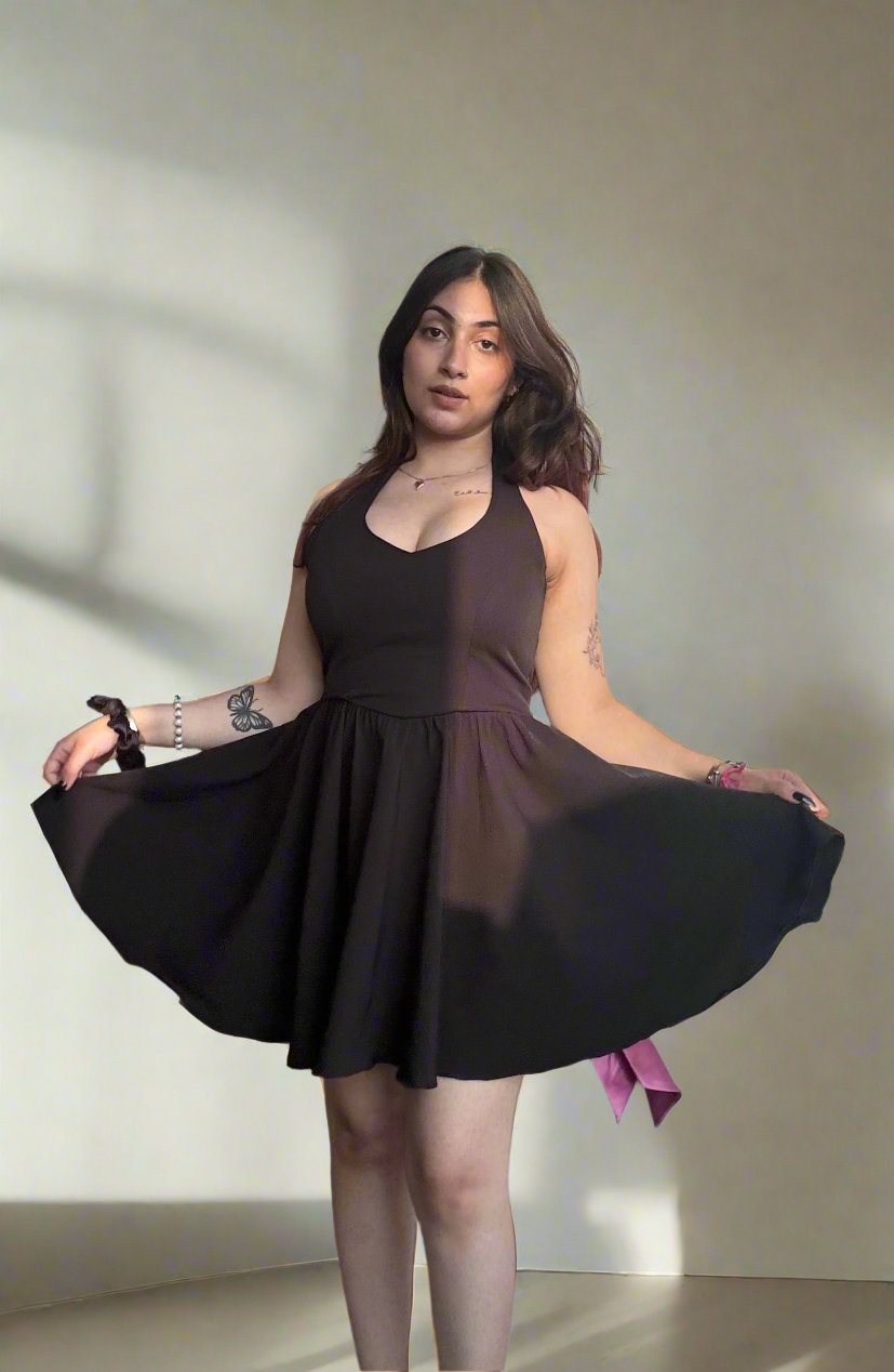 Tie Bow halter dress 🎀