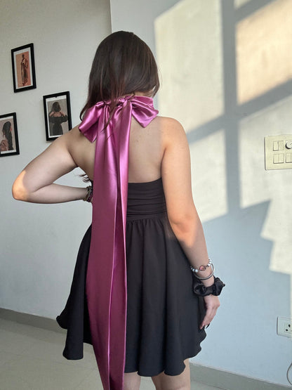 Tie Bow halter dress 🎀